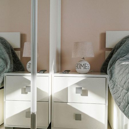 M&M Apartment 오라데아 외부 사진